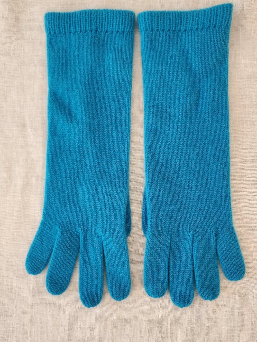 NWOT Ann Taylor 100% Cashmere Long Knit Gloves - Vibrant Teal / Turquoise